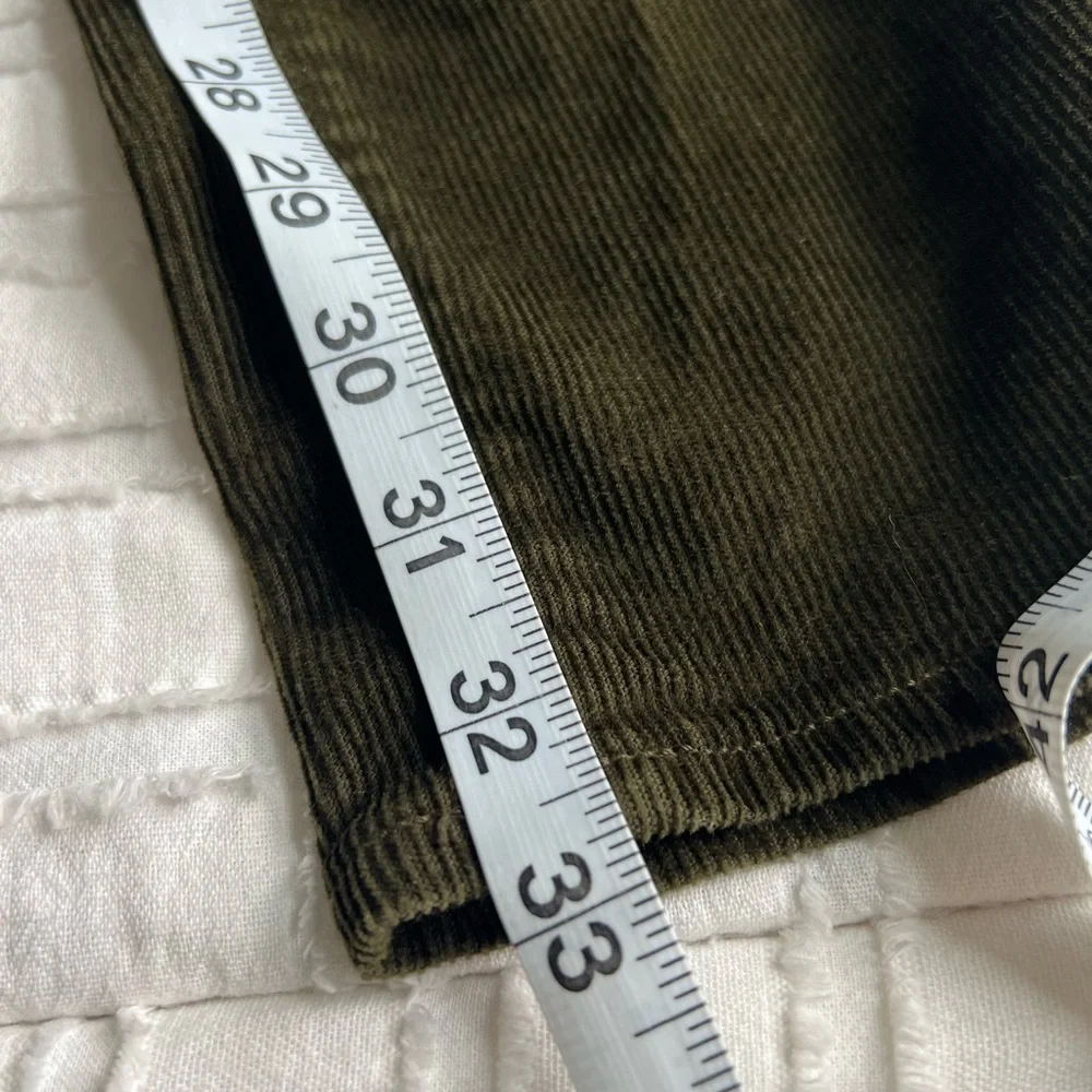 J. Crew Style 484 Corduroy Pants Slim Fit Men’s Olive Green